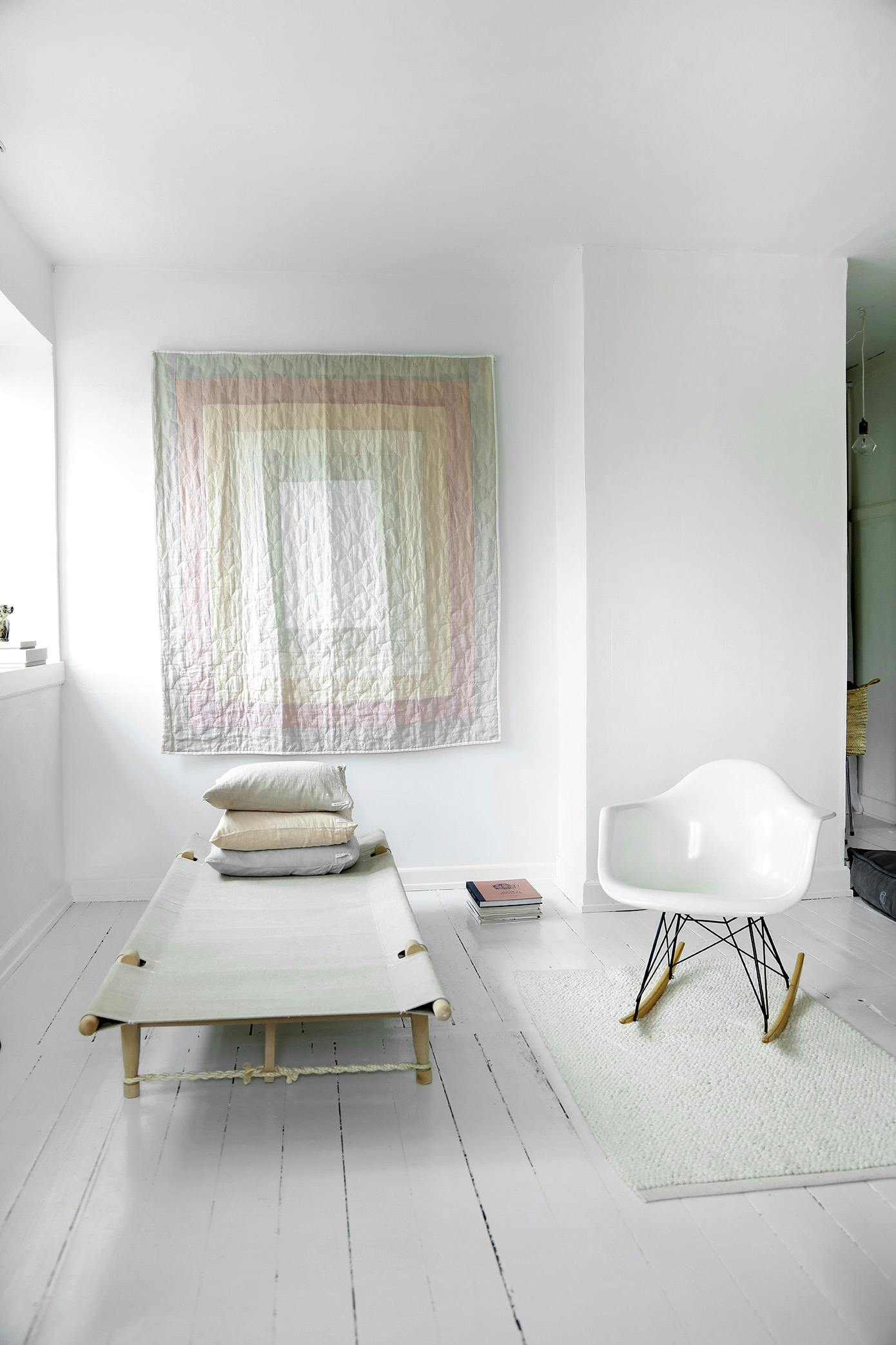 nythomasskyumbom220111 D6Ix Daybed i indretningen